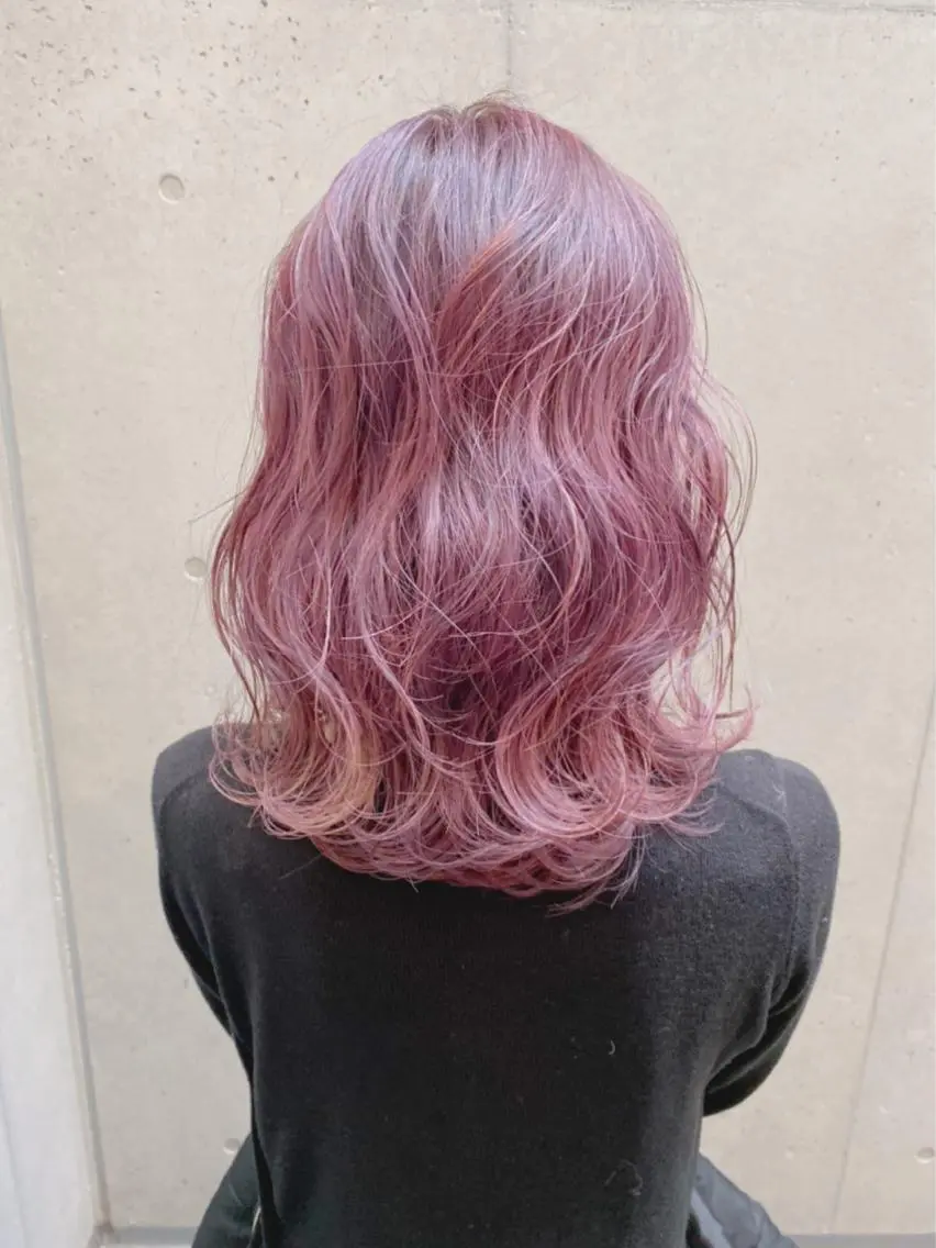 セミロング カラー ヘアアレンジ ハイライトカラー ハイライト ブリーチ縮毛矯正/ デサキ ショウヘイのヘアスタイル