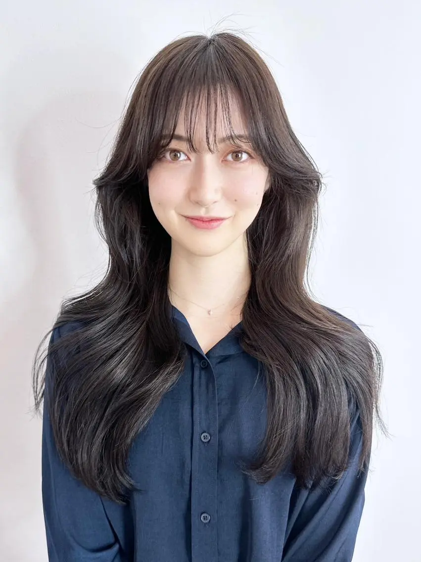 セミロング カラー パーマ ヘアアレンジ ベージュカラー オリーブベージュ レイヤーカット ITbyALBUM 下北沢店のヘアスタイル