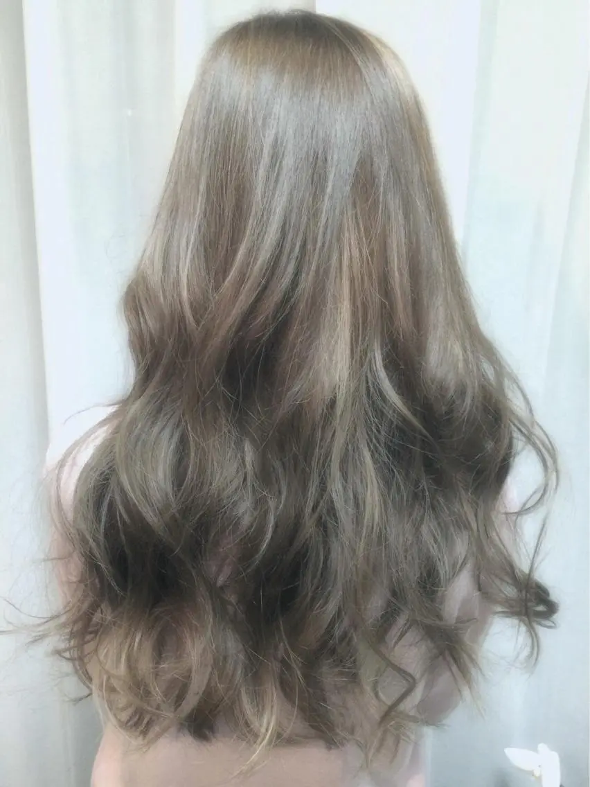 ミディアム セミロング ロング カラー パーマ ヘアアレンジ ベージュカラー ダブルカラー ミルクティーベージュ 縮毛矯正/美髪 髪質改善/石田幸輔のヘアスタイル