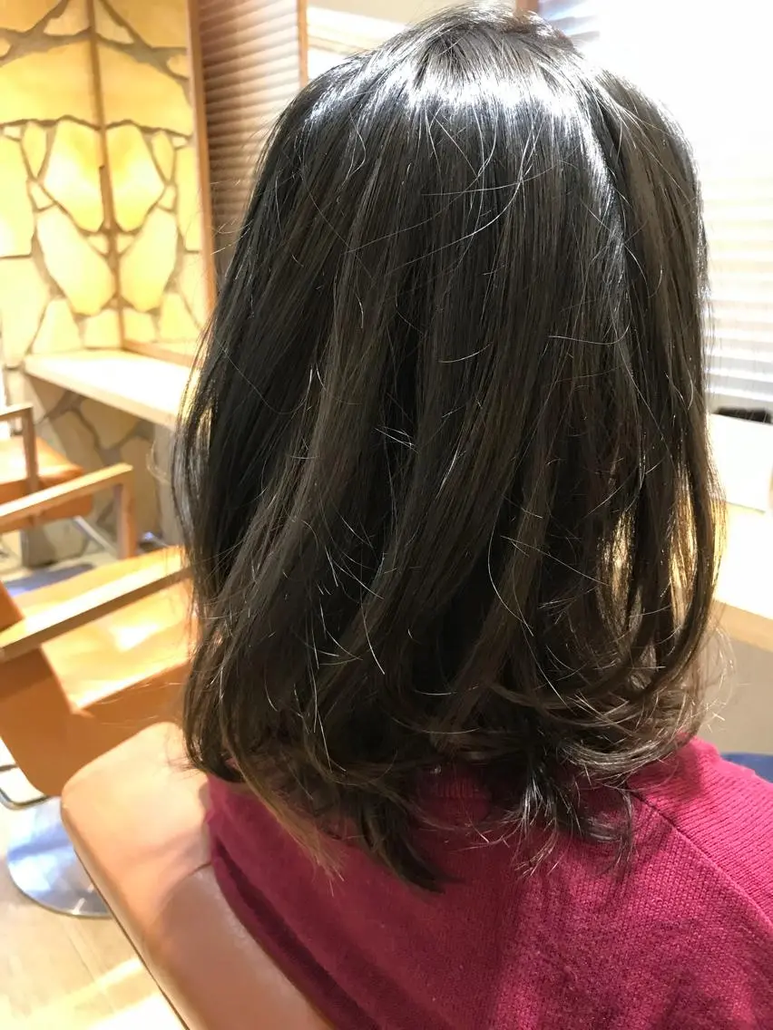 ミディアム カラー カット ヘアカラー 色気レイヤー& ショートはお任せ🌟のヘアスタイル