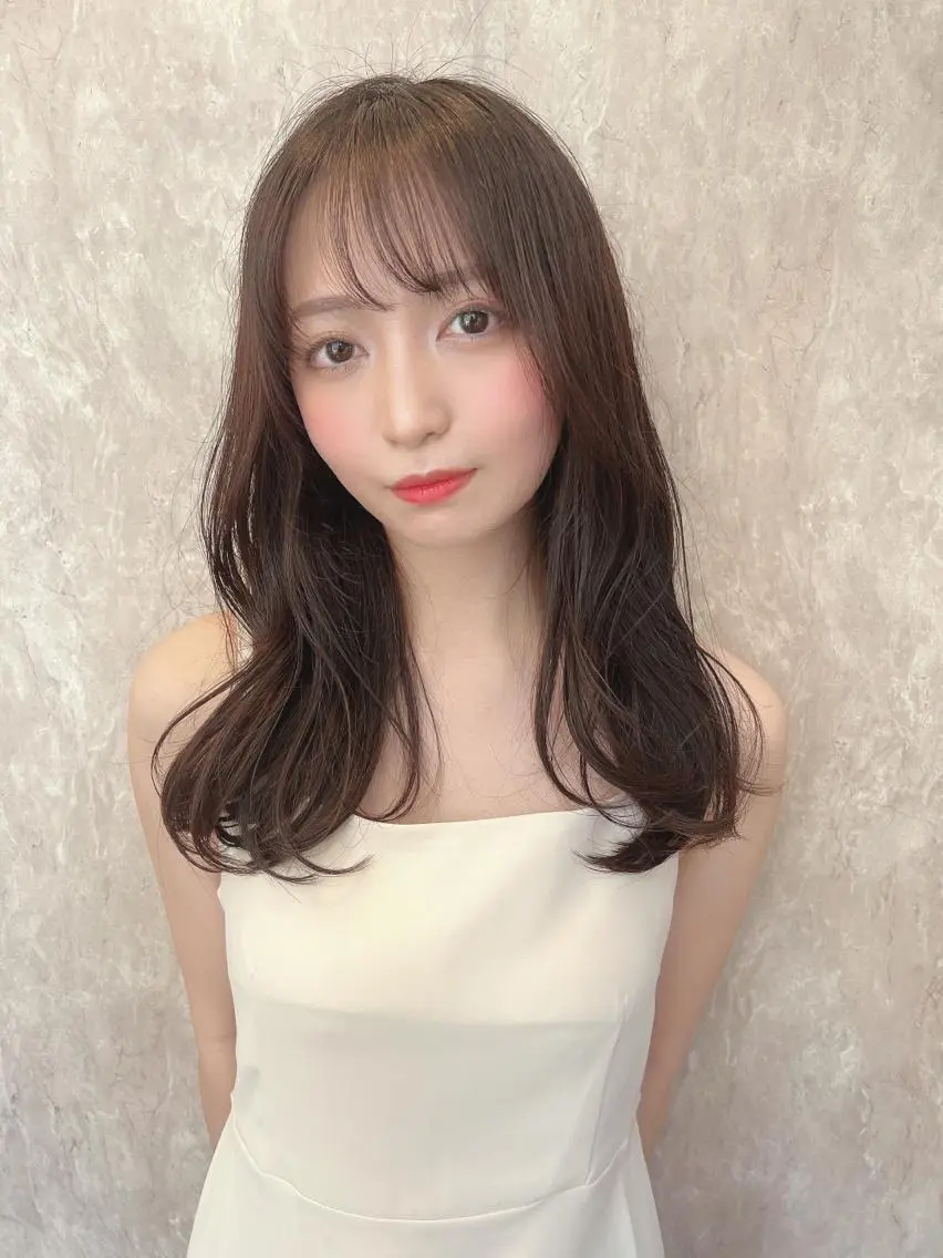 セミロング 韓国風ヘア カット ヘアカラー トリートメント ほさか しんごのヘアスタイル