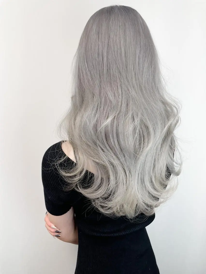 ロング カラー シールエクステ バレイヤージュ ミストバング ブリーチ ダブルカラー ヘアカラー トリートメント 【KIRA 代表】 TATSUYAのヘアスタイル