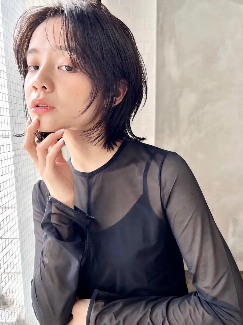 カラー 切りっぱなしボブ 黒髪 ボブ カット ヘアカラー LoRE hairのヘアスタイル