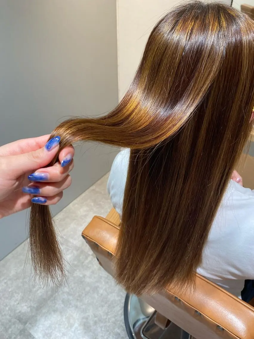 ロング ハイライト 縮毛矯正 トリートメント カット 縮毛矯正 オスズ 🎀´-のヘアスタイル