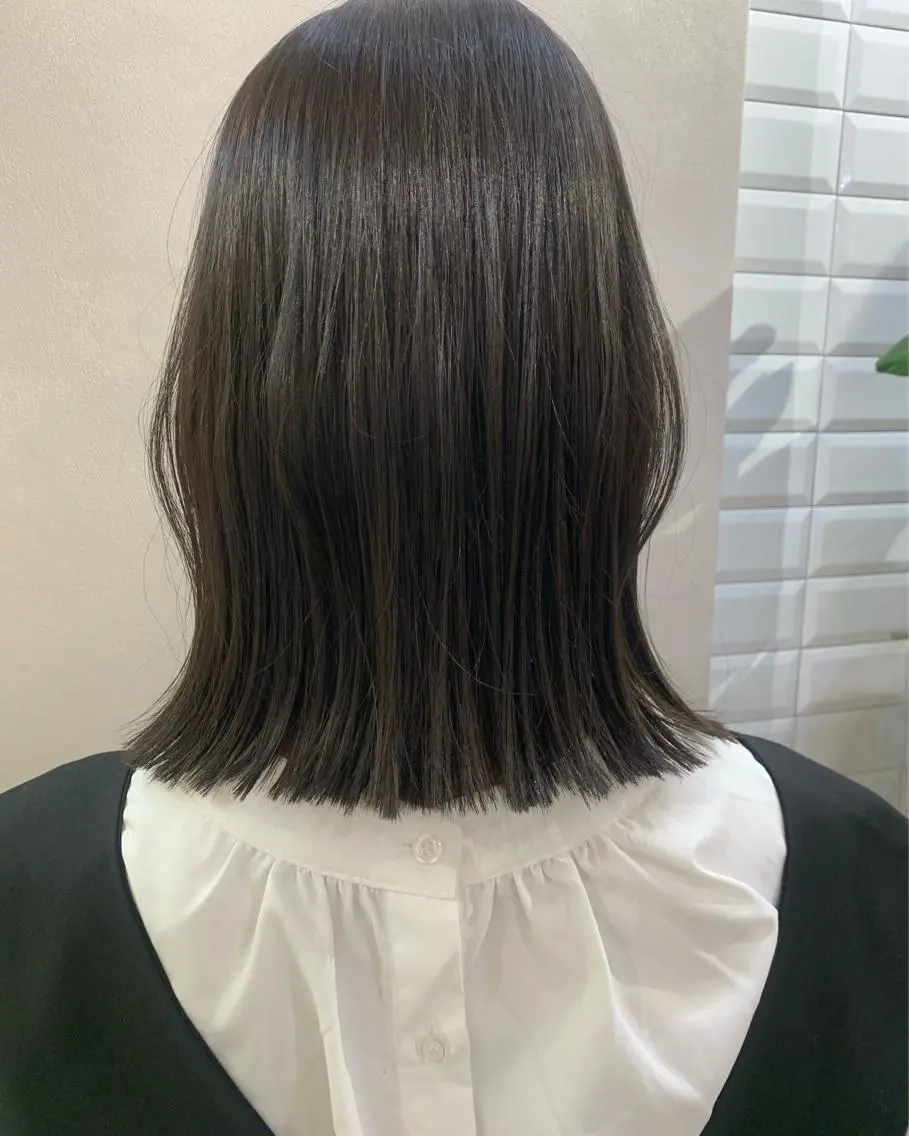 ミディアム カラー hubhair レイヤー/透明感のヘアスタイル