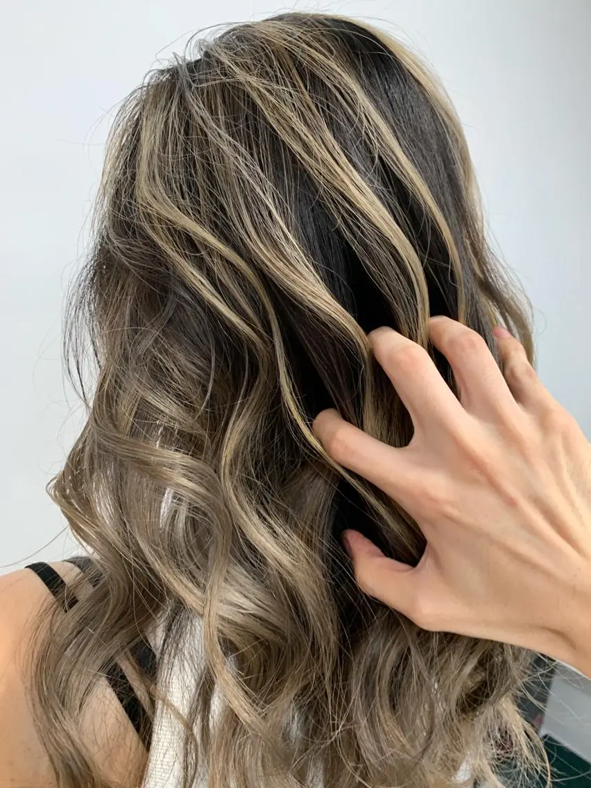 ロング カラー バレイヤージュ レイヤーカット ✨カラー指名 No.1✨keitaのヘアスタイル