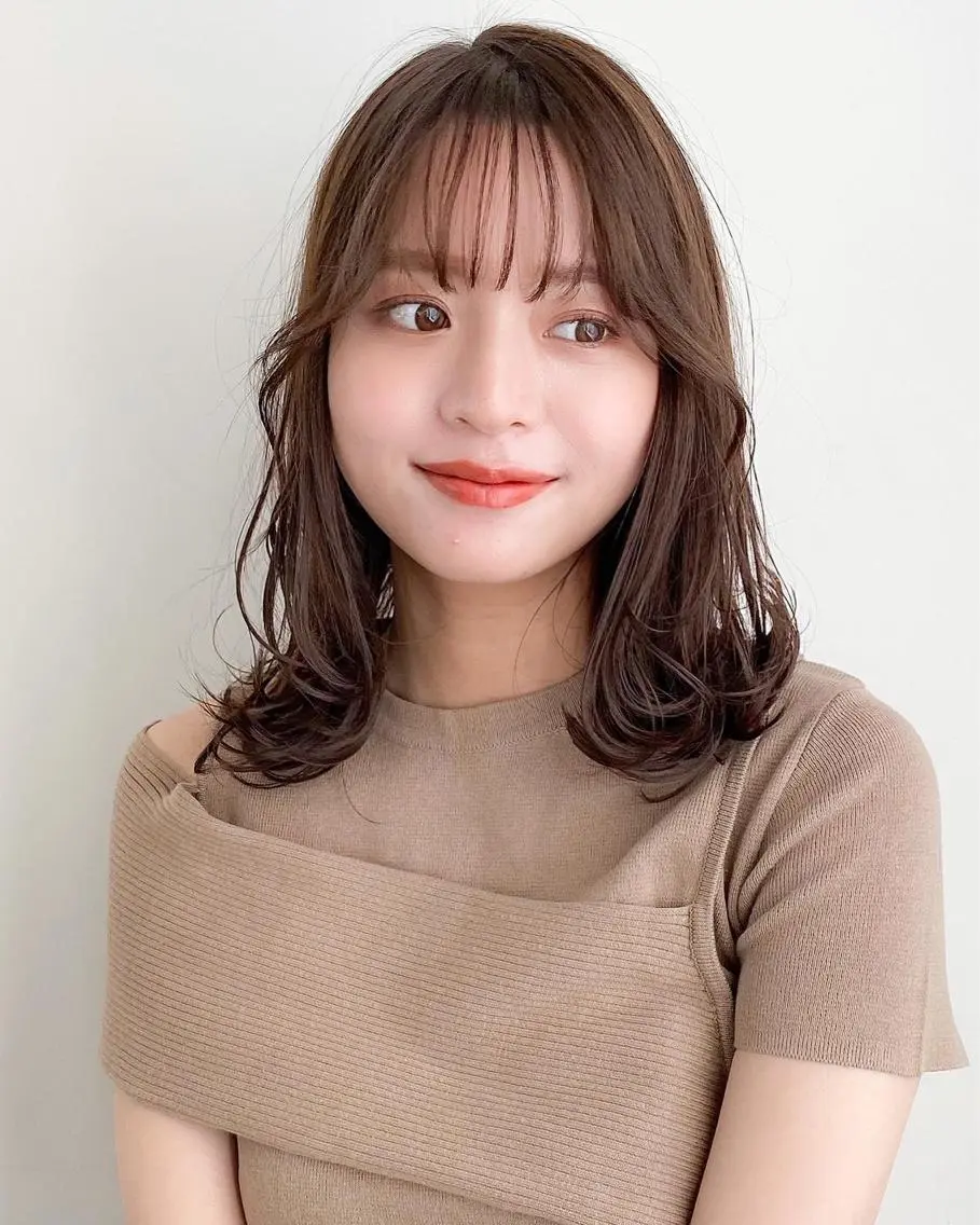 セミロング 勝河 怜楊のヘアスタイル