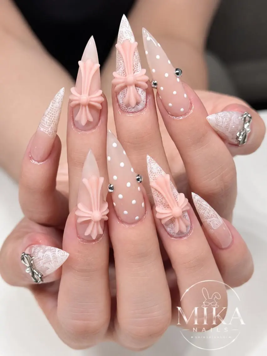 ネイル アートネイル チークネイル ドット フットネイル フレンチネイル ハンドネイル Mika Nails 心斎橋のネイルデザイン