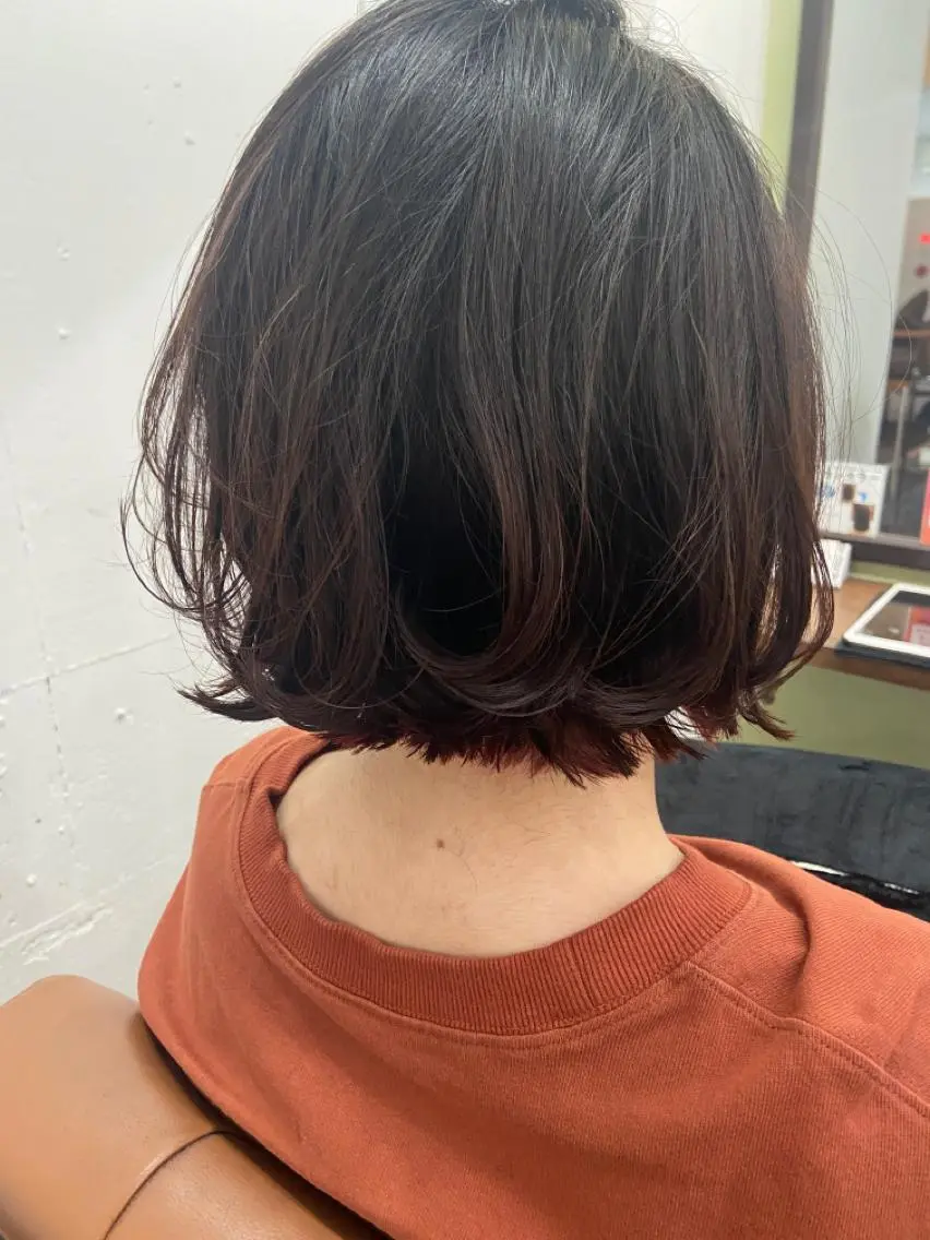 ショート カラー パーマ ヘアアレンジ メンズ キッズ ネイル マツエク・マツパ 切りっぱなしボブ ボブ 久木原 ゆりのヘアスタイル
