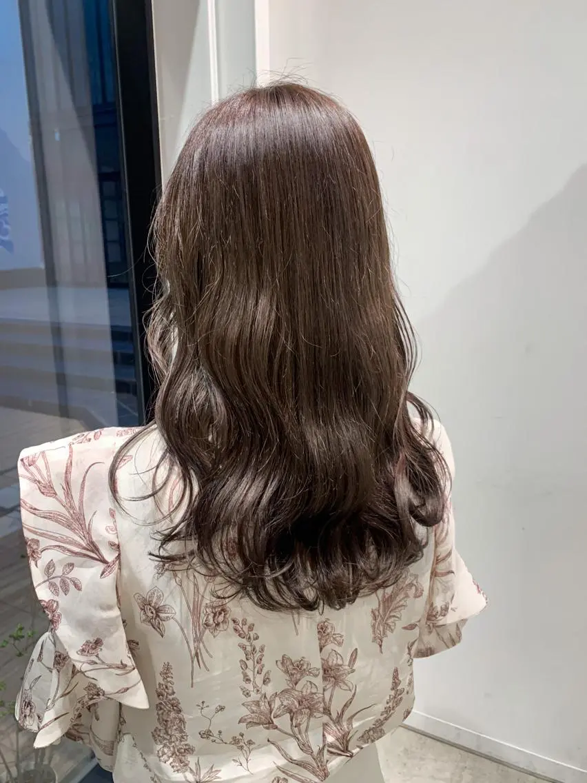 セミロング カラー ヘアアレンジ ブリーチ カット ヘアカラー トリートメント yuka .のヘアスタイル