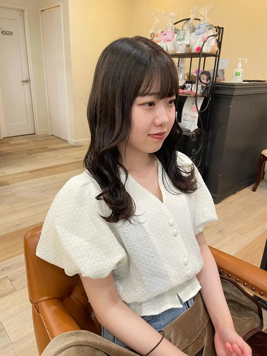 セミロング 亀川蓮 Agu hairのヘアスタイル