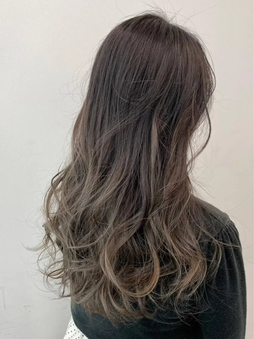 カラー ✨美髪透明感ソムリエ ✨💎KAZU💎のヘアスタイル