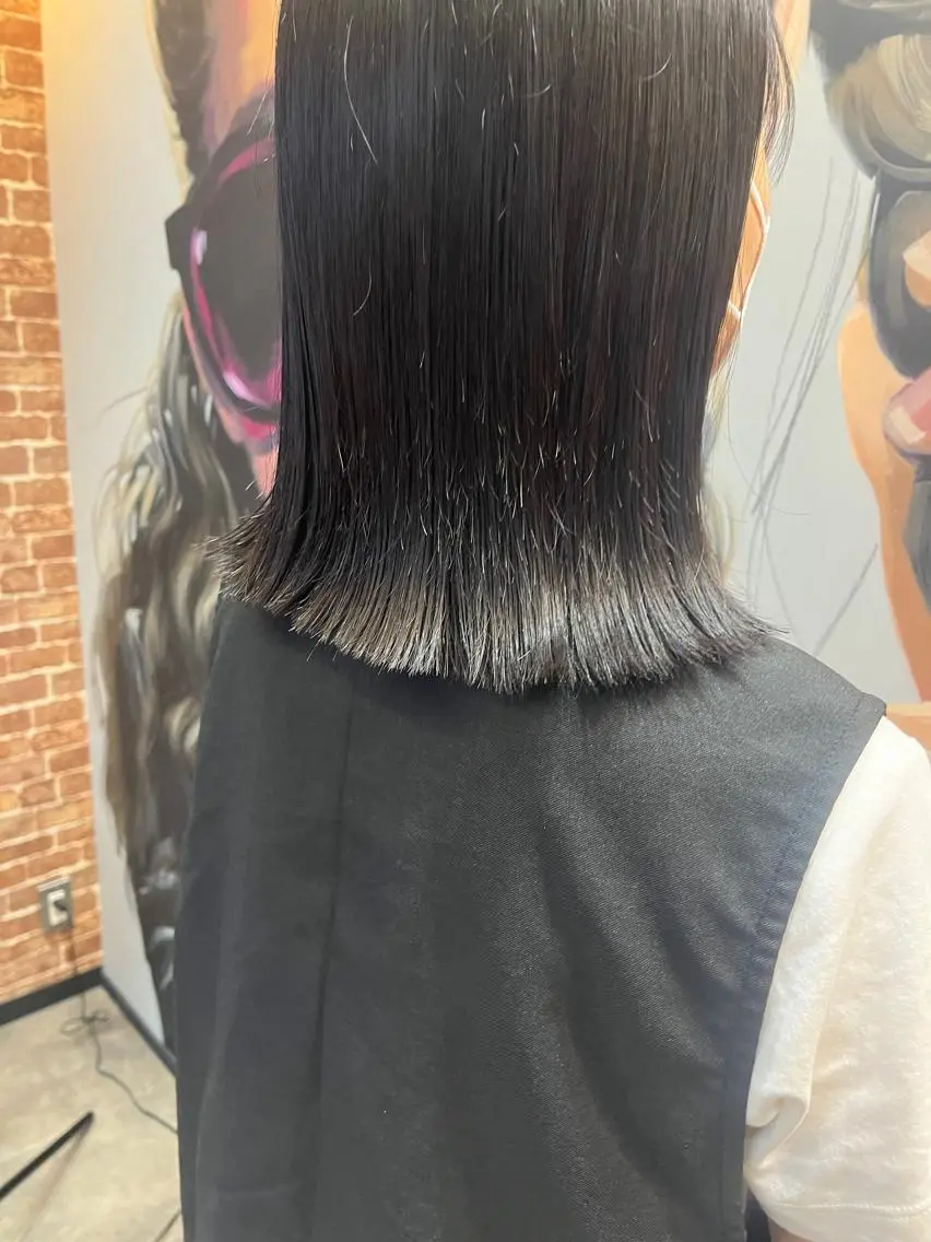 ミディアム カラー パーマ ヘアアレンジ メンズ キッズ ネイル マツエク・マツパ アイブロウ ミディアムパーマ メンズパーマ ブラウンカラー ケアカラー 透明感カラー 久木原 ゆりのヘアスタイル