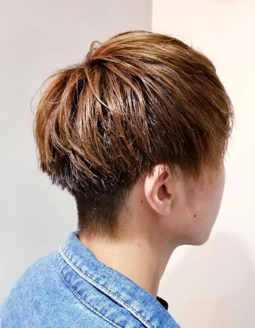 メンズ マッシュ 刈り上げ カット 🌿赤み消し/ 艶カラー落合 優🌿のヘアスタイル
