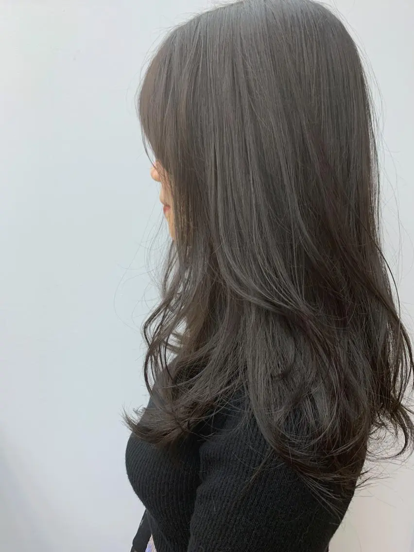 ミディアム カラー パーマ ヘアアレンジ アディクシーカラー ケアカラー 髪質改善 トリートメント ストレートパーマ カット ヘアカラー トリートメント 【ヘアケア特化型】 newi天王寺のヘアスタイル