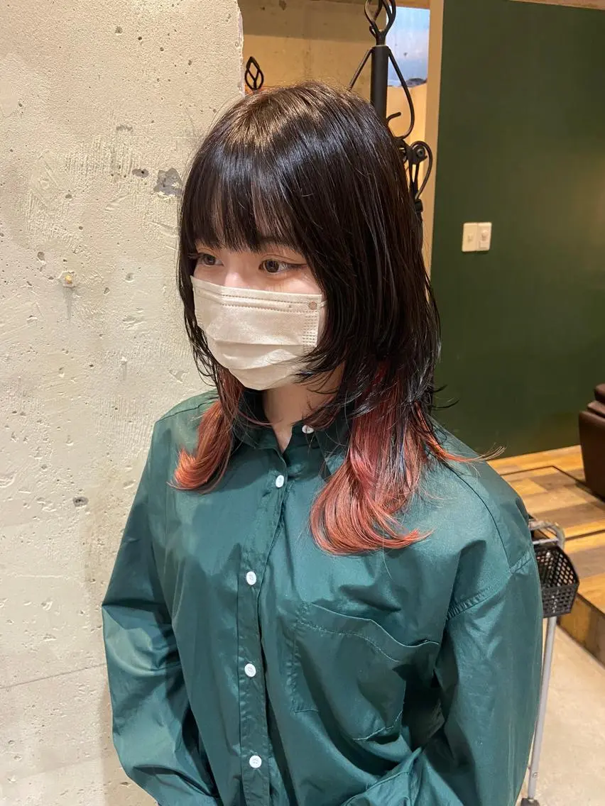 ミディアム カラー ウルフカット レイヤー💧艶髪 💧Syotaのヘアスタイル