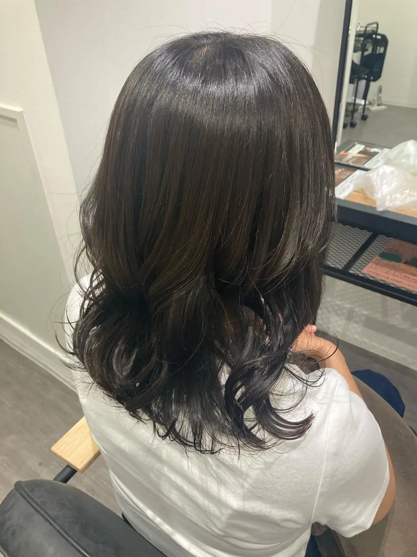 ミディアム カラー ミルクティー量産💙 💙ブリーチ特化💙のヘアスタイル