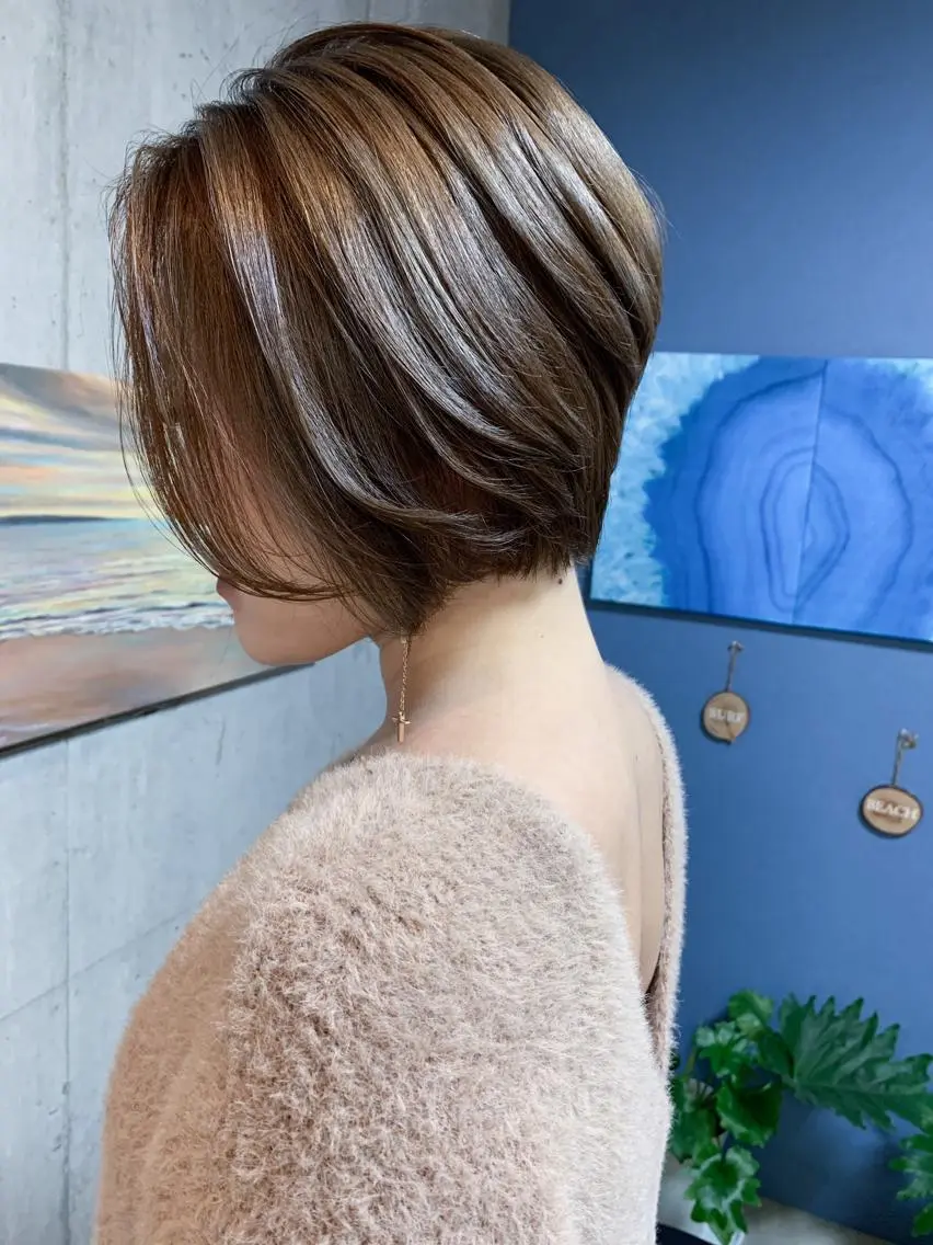 ショート カラー ショートレイヤー レイヤーカット ショートヘア カット ヘアカラー トリートメント Beach 代表 KENTAのヘアスタイル