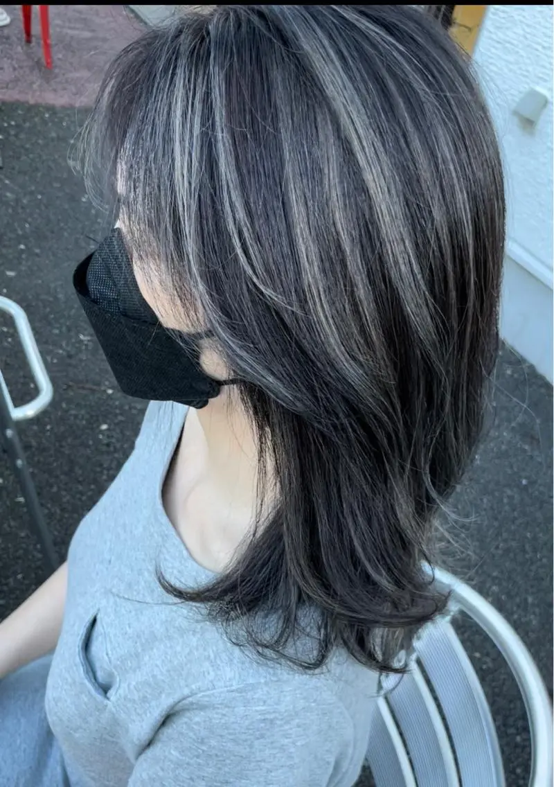 セミロング カラー カット ヘアカラー コレットヘアー 田中アヤノのヘアスタイル
