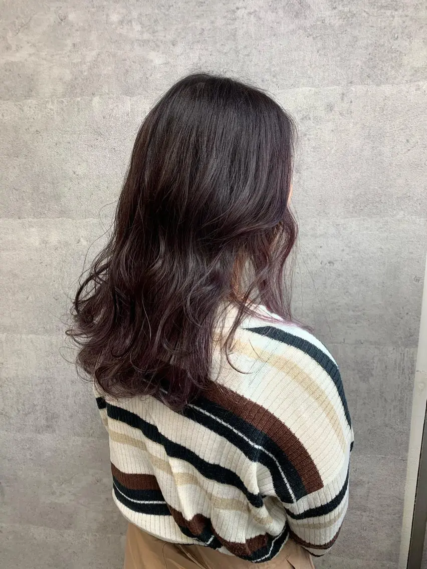 ミディアム カラー ブリーチ バイオレットカラー 今野 美栄のヘアスタイル
