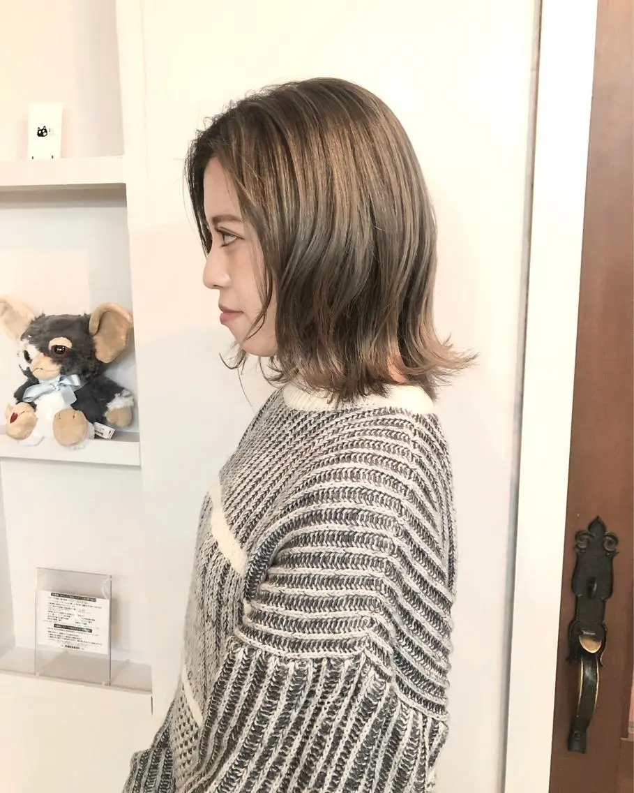 ミディアム アッシュ MAYA🪐 Alushe西大島の眉毛・アイブロウイメージ