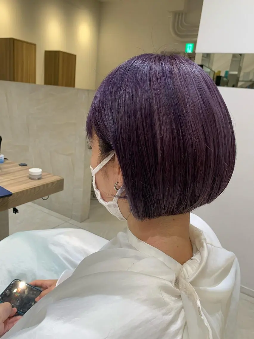 ショート カラー パープルカラー 東 大介/骨格矯正カットのヘアスタイル
