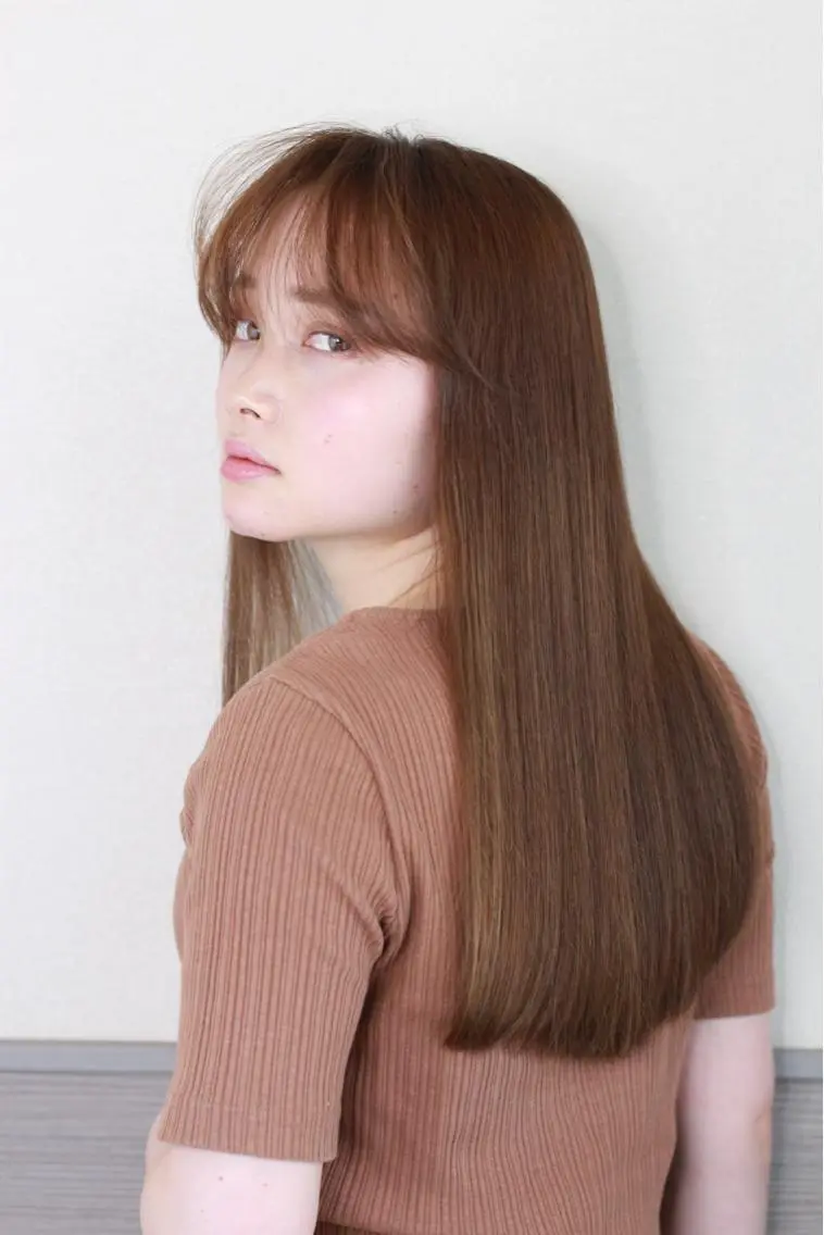 ロング カラー カット 縮毛矯正 💙美髪救世主💙 関華蓮のヘアスタイル