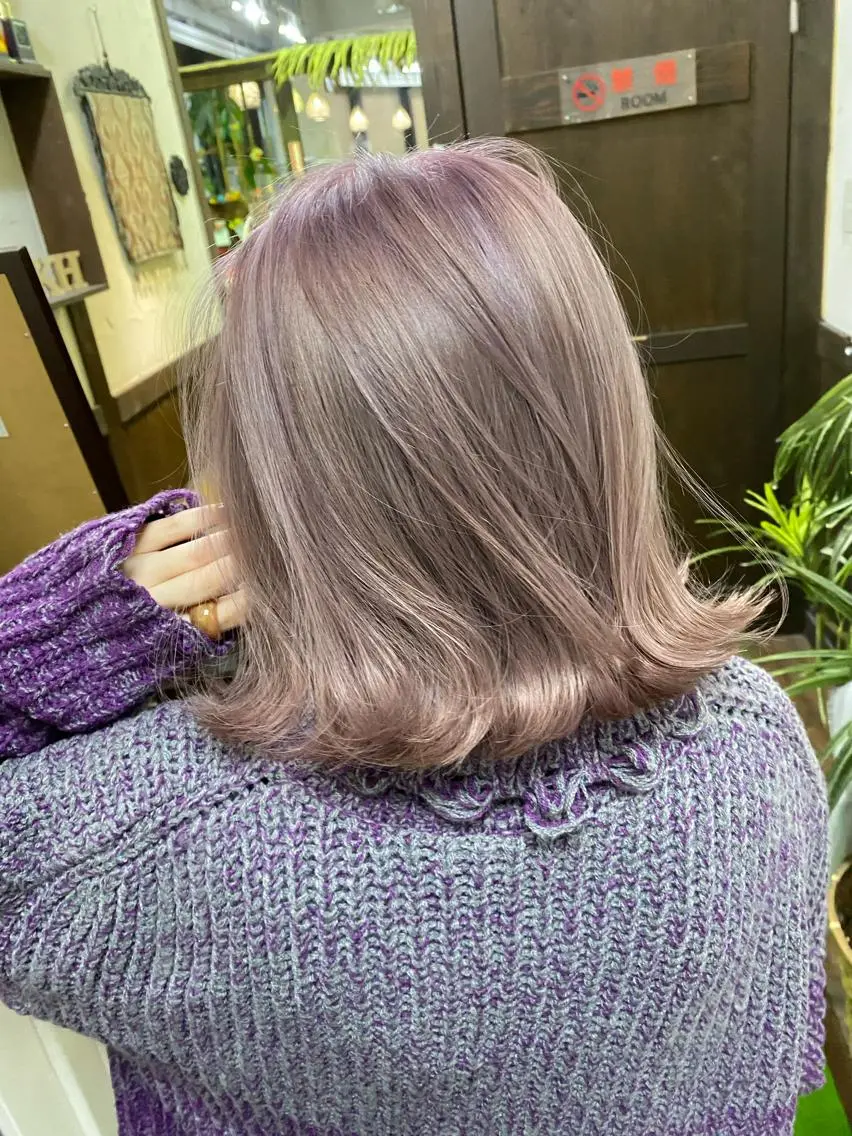 ミディアム カラー ブリーチ ピンクカラー ホワイトピンク ヘアカラー トリートメント PSY(サイ)池袋 金田尚久🎨のヘアスタイル