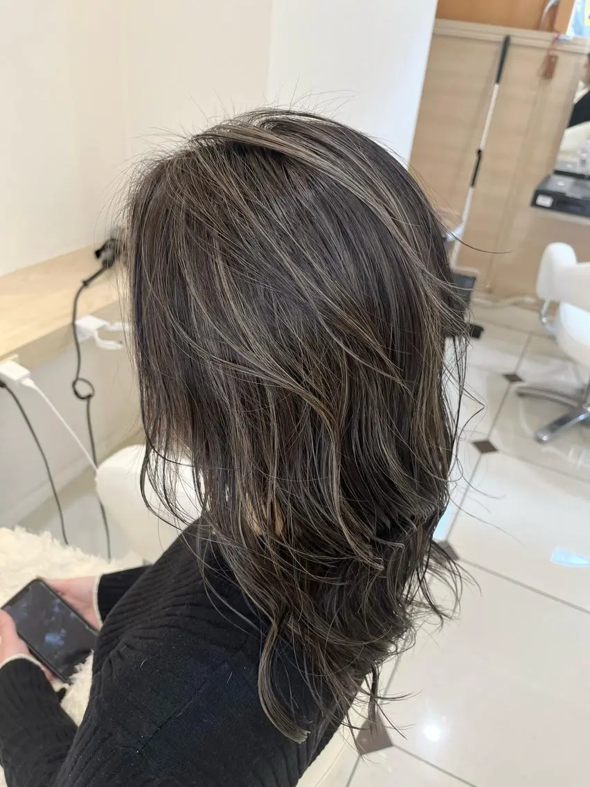ロング カラー ハイライトカラー ハイライト カット ヘアカラー カラー職人 なかもと たつひろのヘアスタイル