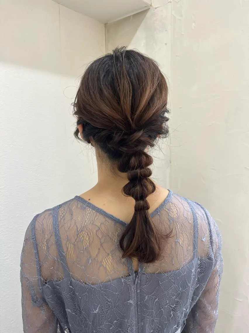 セミロング ヘアアレンジ 🫧tomoka 透明感カラー🫧のヘアスタイル