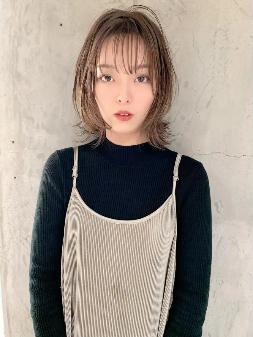 ショート 丸みショート ボブ 髪質改善 韓国風ヘア シースルーバング 🌹ハッシュカット、 レイヤー韓国ヘア🌹のヘアスタイル