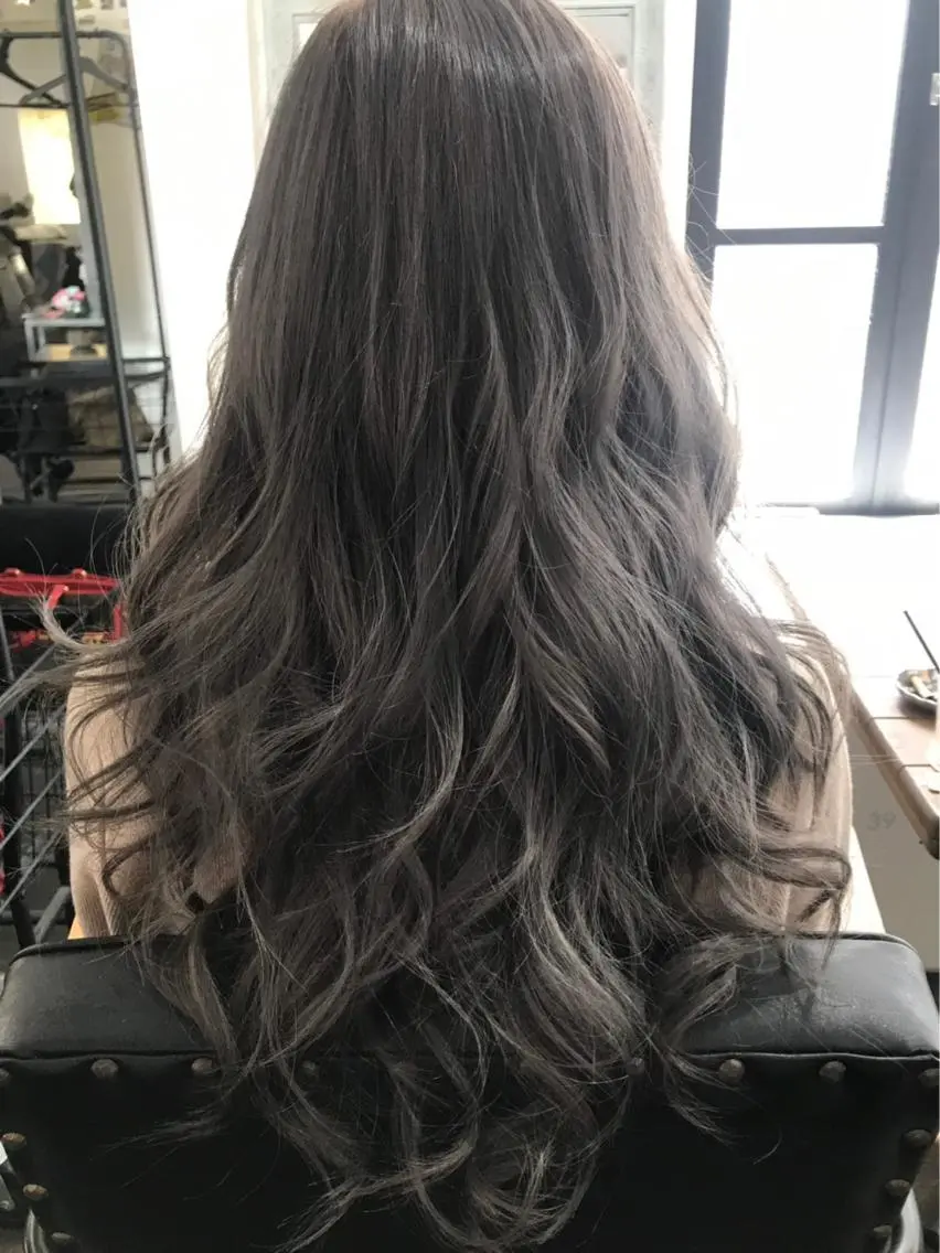 ロング カラー ヘアカラー エクステ WEST OLAND 安藤のヘアスタイル