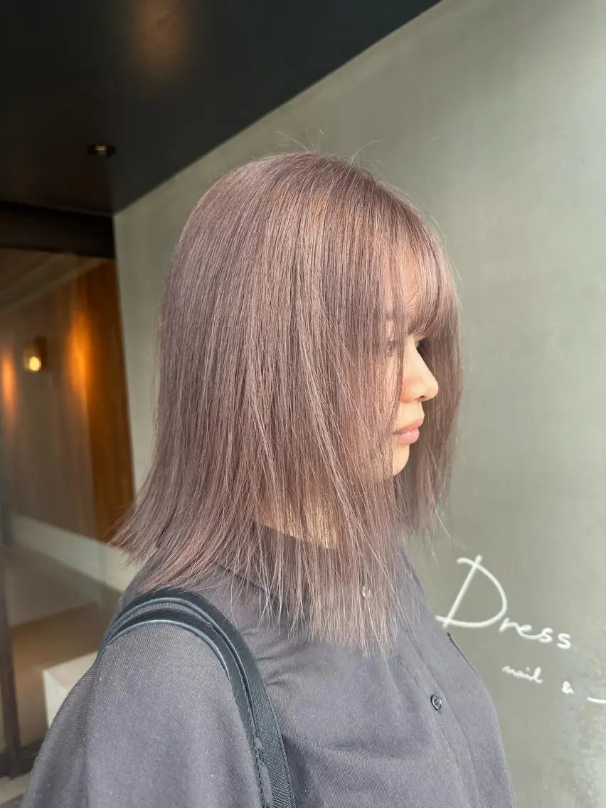 ミディアム カラー グレージュ ラベンダーカラー ラベンダーグレージュ ラベンダーグレー カット ヘアカラー ピンクカラー/ mana🎀のヘアスタイル