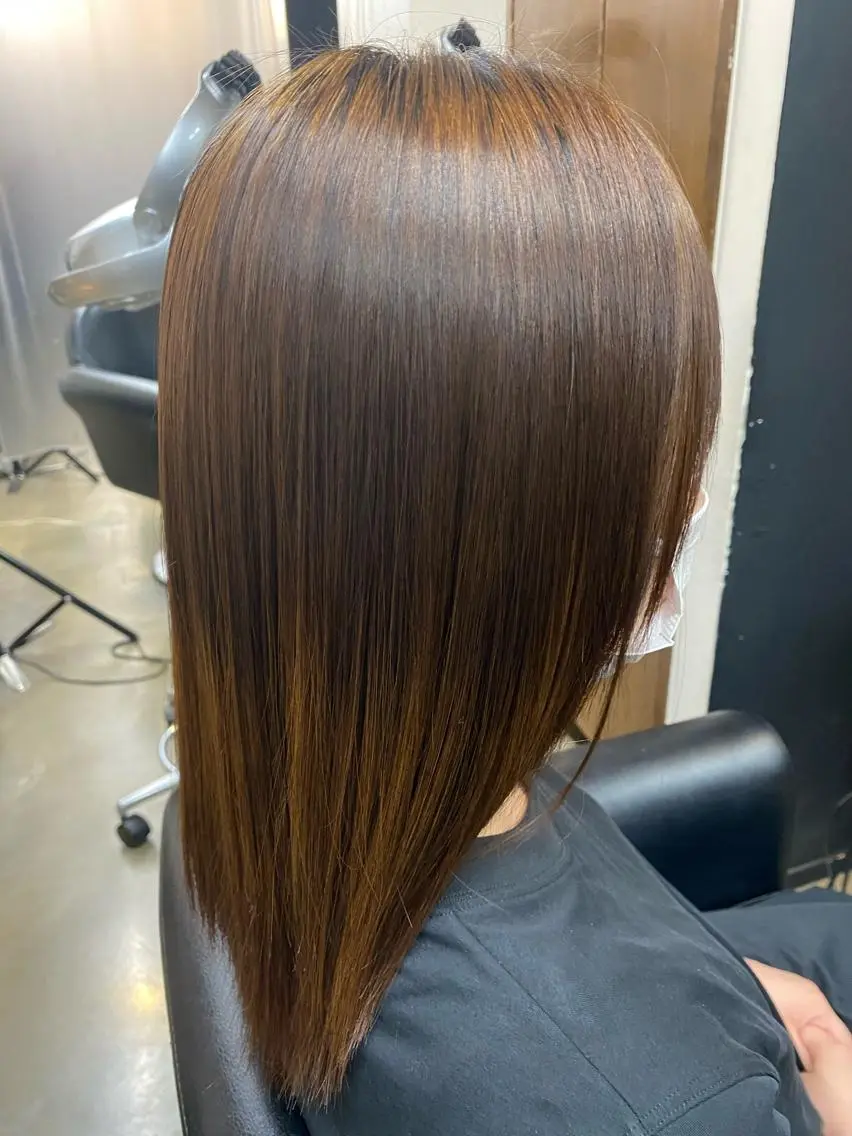 ミディアム カット 縮毛矯正 佐藤 はるとのヘアスタイル