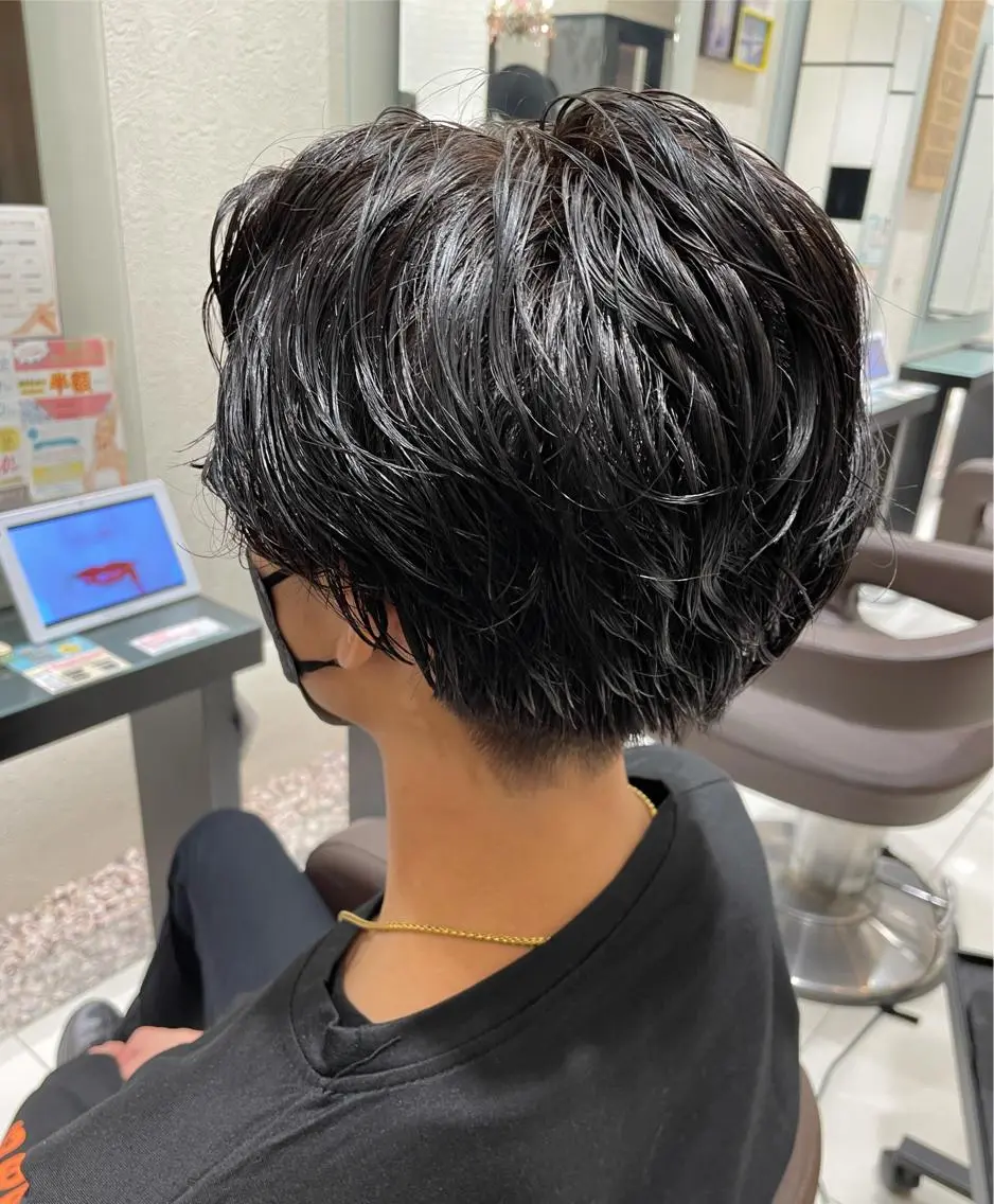 メンズ EARTH 山﨑龍馬のヘアスタイル
