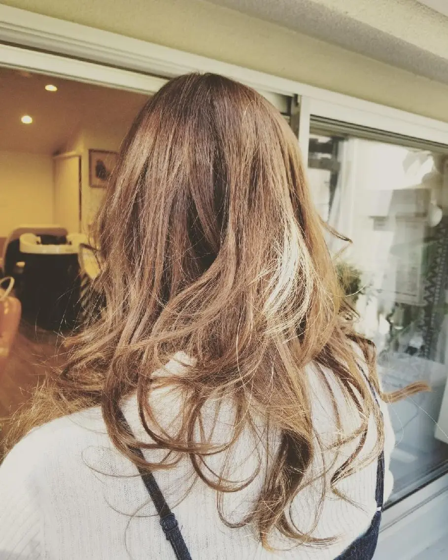 ロング カラー アッシュ 透明感カラー グレージュ ハイトーンカラー 外国人風カラー spa hair  ark 富井直美のヘアスタイル