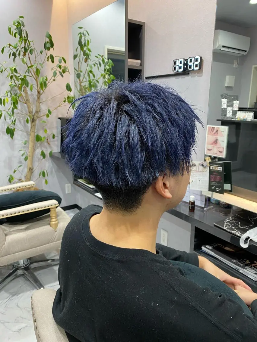 ショート カラー メンズ ヘアカラー FAVORE 【ファヴォーレ】のヘアスタイル