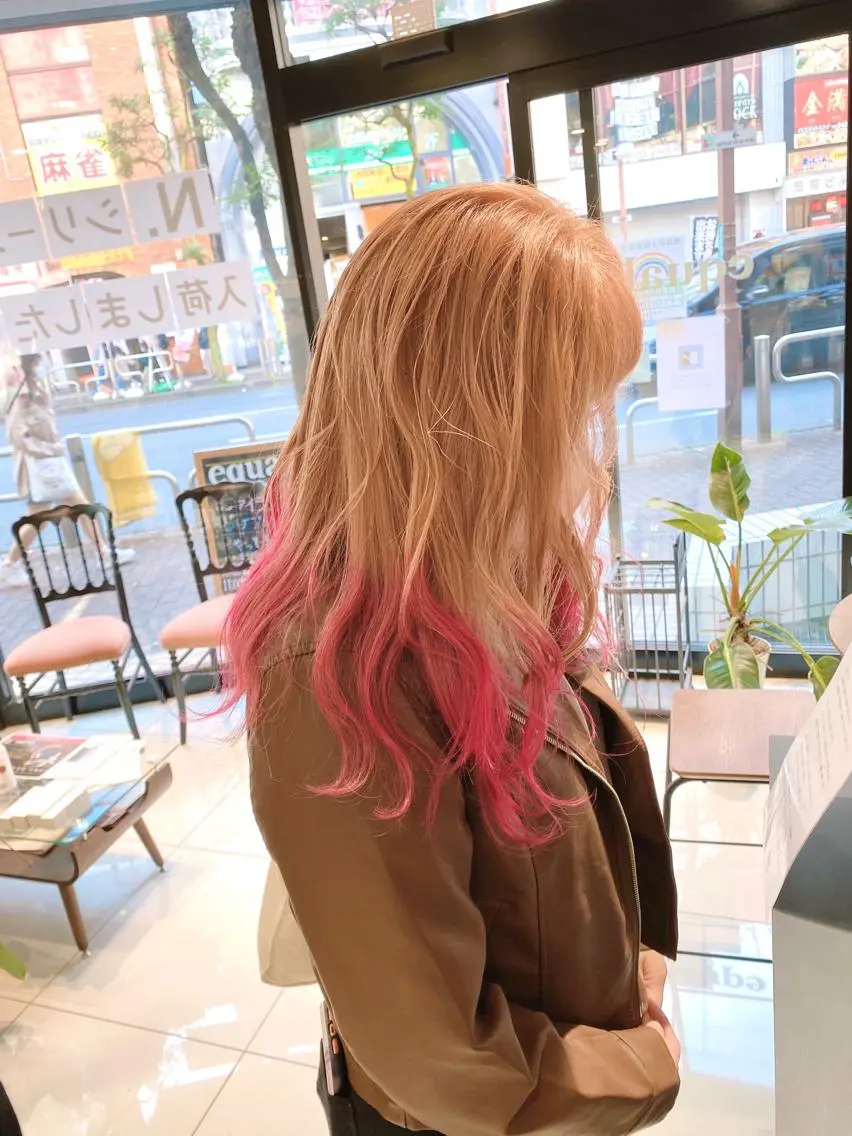 ロング カラー ✨髪質改善専門店✨ QOLU✨のヘアスタイル