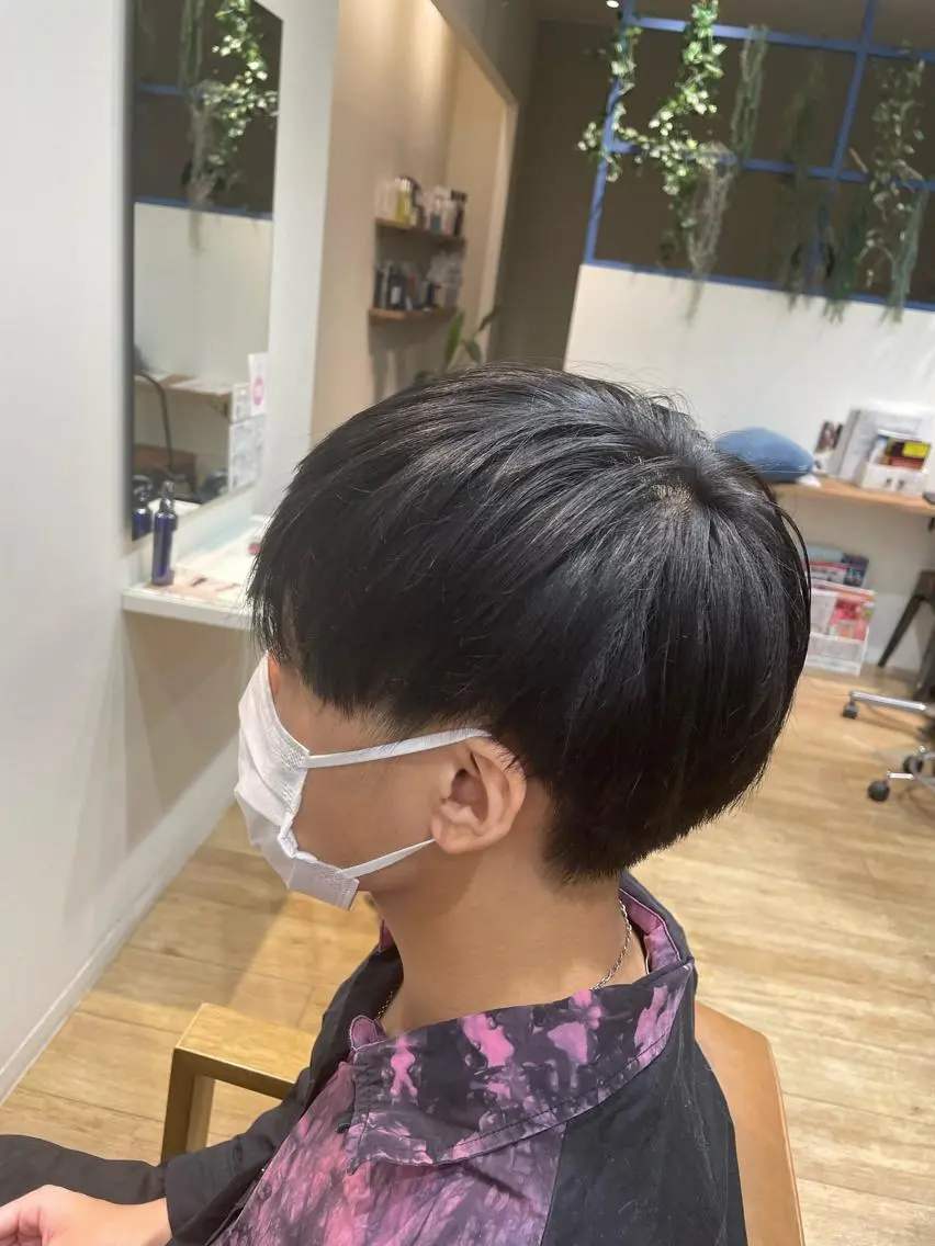 ショート メンズ 亀田 実花のヘアスタイル