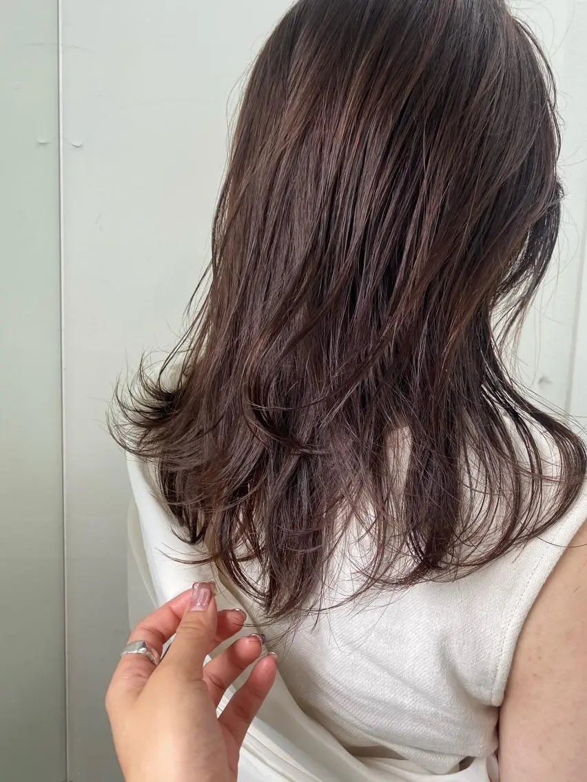 セミロング カラー パーマ ヘアアレンジ ラベンダーカラー ピンクカラー ピンクラベンダー レイヤーカット ニュアンスパーマ カット ヘアカラー トリートメント ニュアンスヘア🌔 nanakoのヘアスタイル