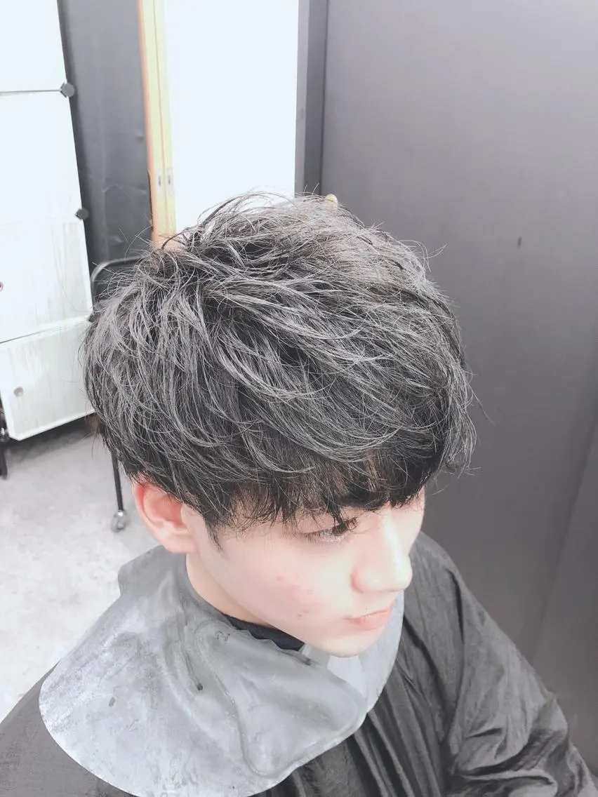 パーマ メンズ マッシュ カット ヘアカラー テラダ ココロのヘアスタイル