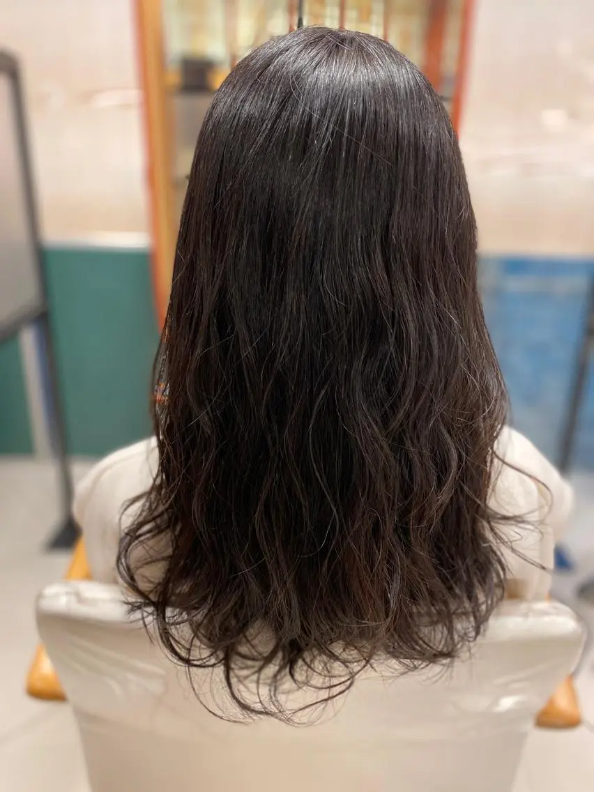 ロング ヘアカラー トリートメント へんみ みかのヘアスタイル