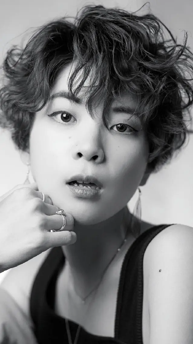 ショート カラー パーマ 松尾 泰伸のヘアスタイル