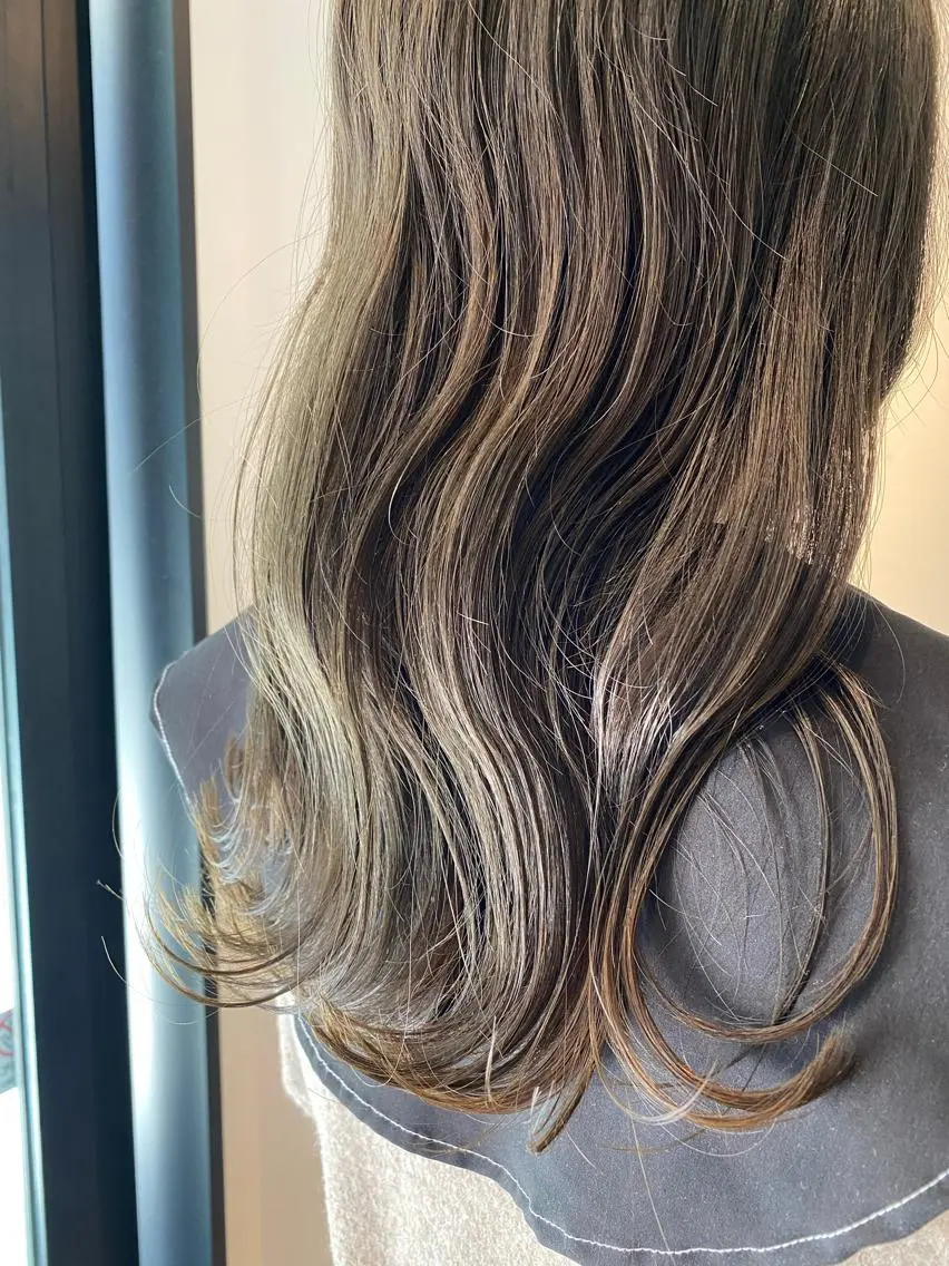 セミロング カラー ヘアカラー トリートメント 艶カラー/ハイライト /レイヤー中島啓太のヘアスタイル
