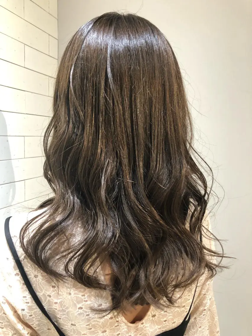 ロング カラー ヘアアレンジ グレージュ イルミナカラー カット ヘアカラー レイヤー×ヘッドスパ ＊保田遥＊のヘアスタイル