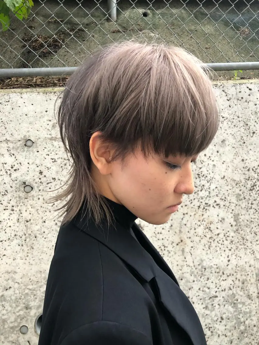 ショート ヘアカラー 圧倒的美髪ストレート ツダケイタロウのヘアスタイル