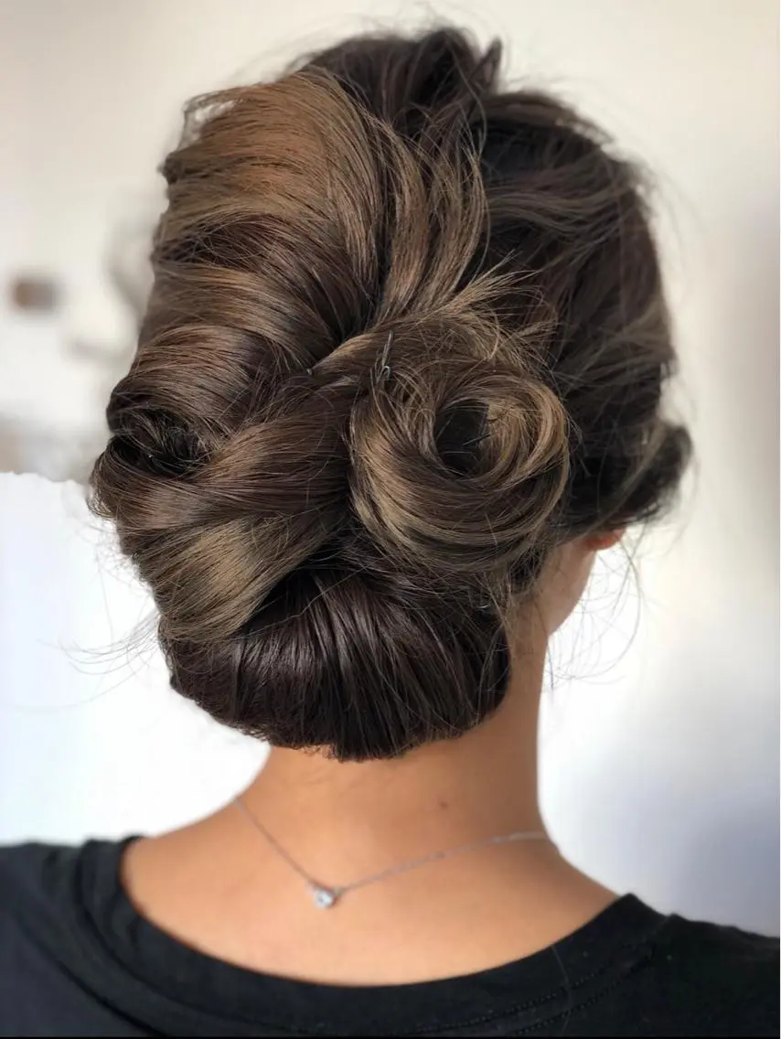 セミロング Ze sealのヘアスタイル