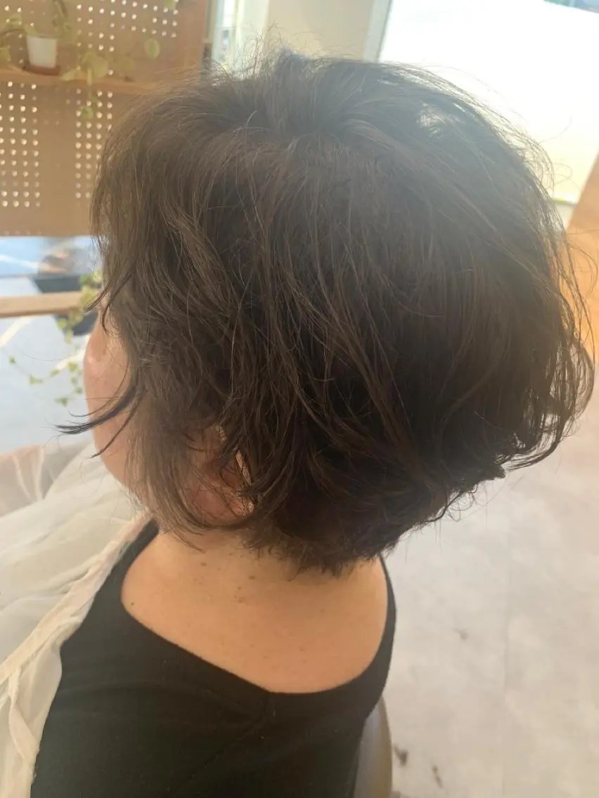 ショート 境 菜摘のヘアスタイル