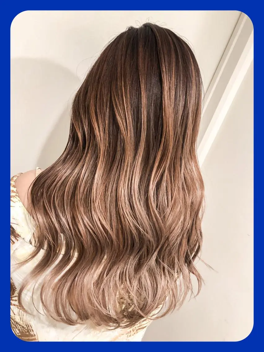 ロング カラー ブラウンカラー レイヤーカット× 髪質改善たもりのヘアスタイル