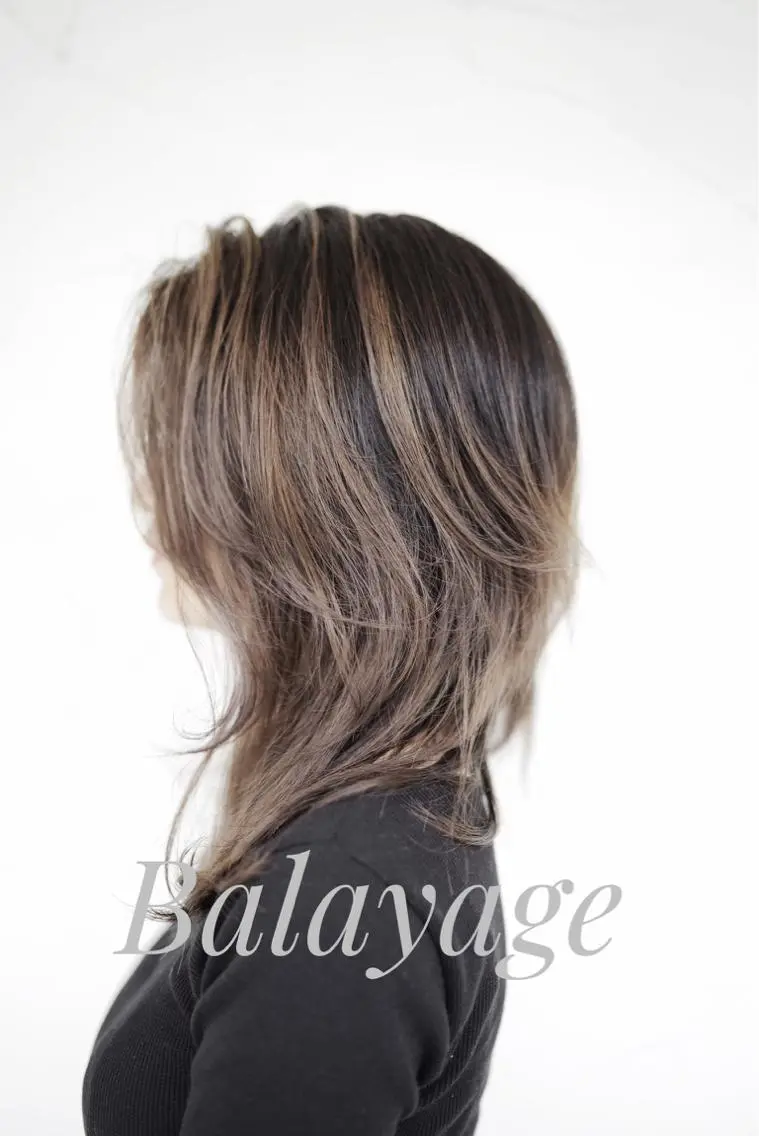ロング カラー バレイヤージュ レイヤーカット くわやま まさきのヘアスタイル